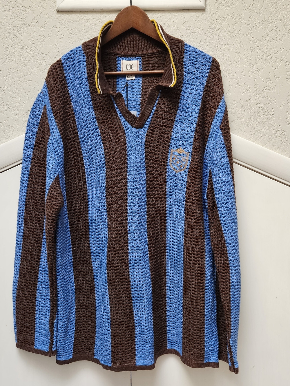 ​NWT BDG Urban Outfitters Striped Open Knit Polo Sweater Light Blue Brown Large